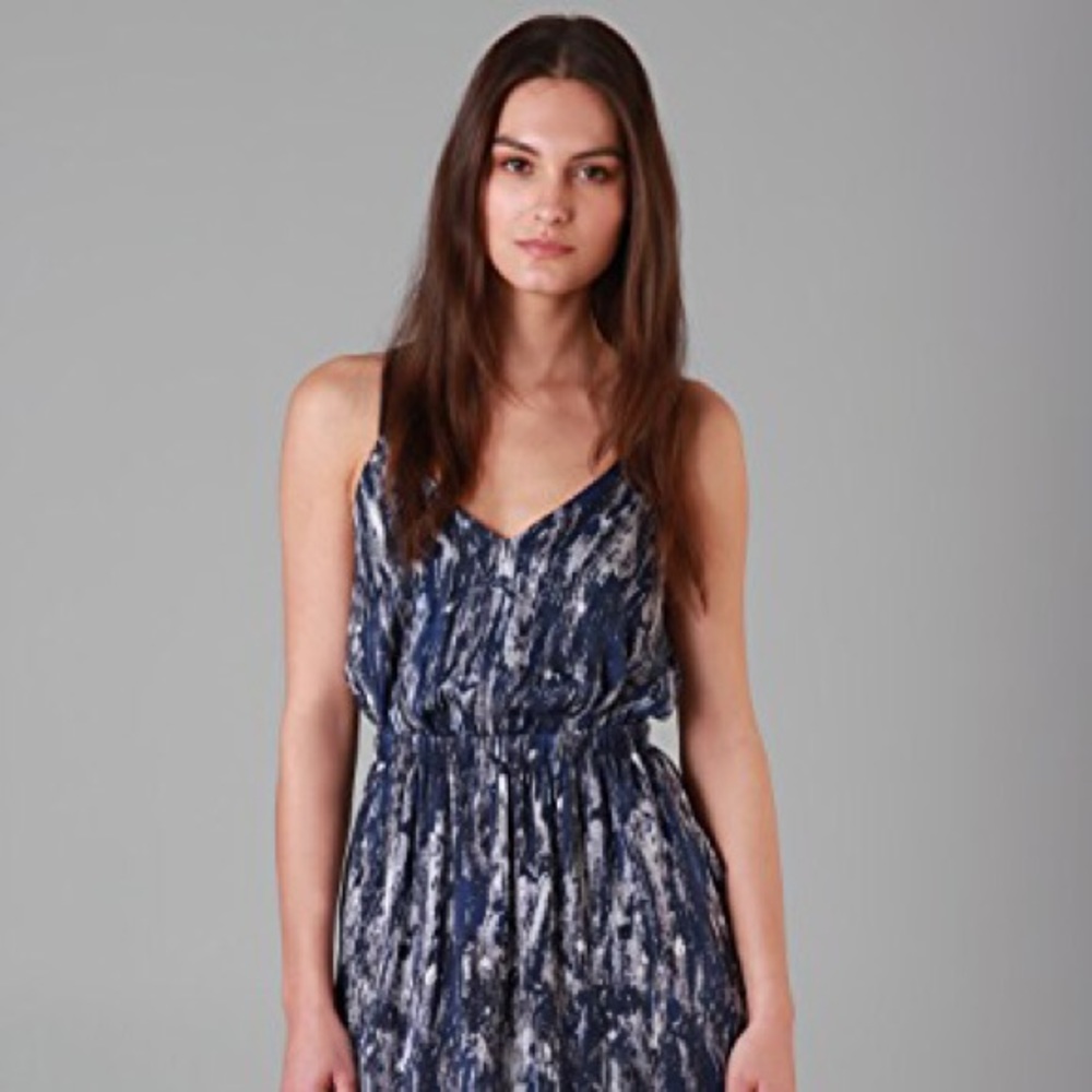 100% silk theyskens theory dewi printed silk dress